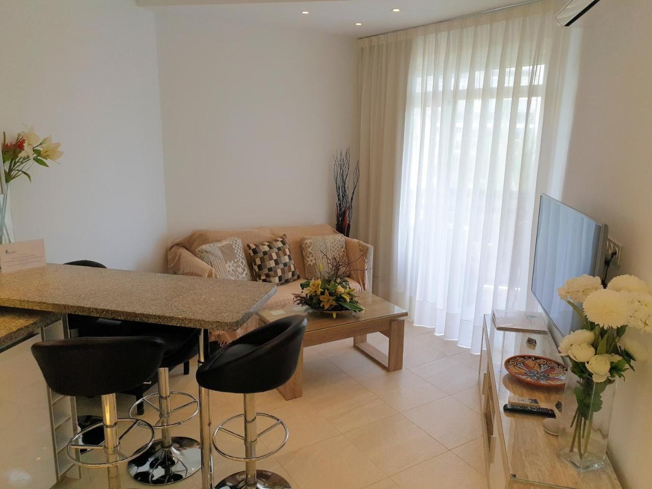 Apartment Skol